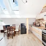 Andrea S Wellness 3*