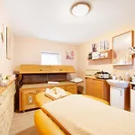 Andrea S Wellness Pensionat
