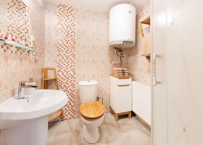 Andrea S Wellness 3*